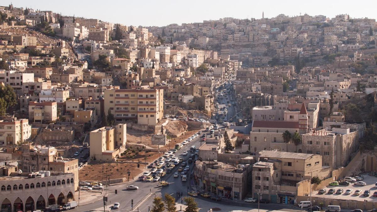 اَمّان پایتخت و پر جمعیتترین شهر کشور اردن