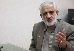 پرویز سروری: قرار نداشتیم یکسری جنگجو و سامورایی به مجلس بفرستیم/ دنبال کمک به دولتیم نه تضعیف آن/ مجلس آینده نمیتواند همه مشکلات عالم اسلام و کشور را حل کند