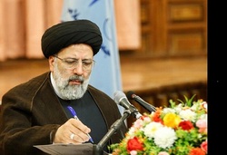 دستور رئیسی به دادستانهای کل کشور: به احتکار کنندگان اقلام بهداشتی و دارویی رحم نکنید