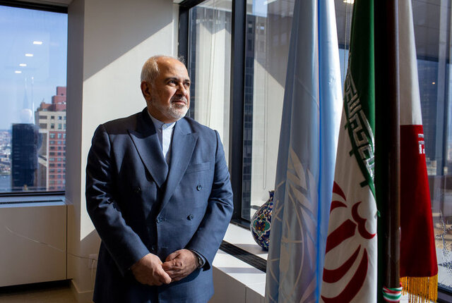 ظریف: در منطقه ما، تنها رژیم صهیونیستی سلاح هستهای دارد ظریف