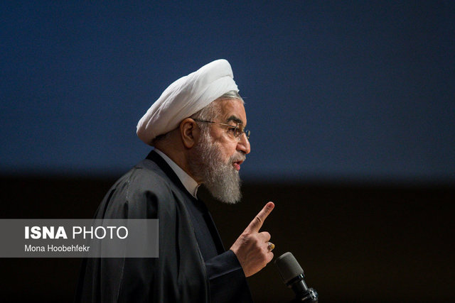 تلاشهای مکرون تنها با لغو تحریمهای ترامپ نتیجه میدهد بسته روحانی