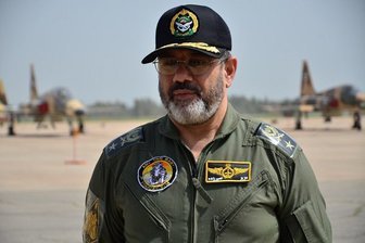 امیر سرتیپ نصیرزاده با خانوادههای شهیدان کرم و خُمامی دیدار کرد امیر نصیرزاده