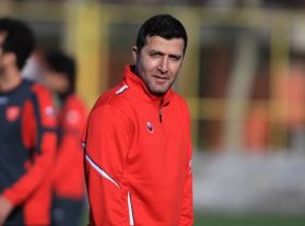 منافی: باید به فکر بازی سپاهان و شهر خودرو بود / پرسپولیس نیاز به هافبک بازیساز دارد