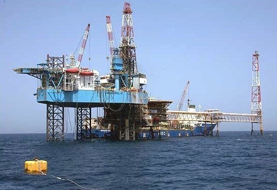 هندیها فقط چند ماه فرصت دارند فرزاد بی