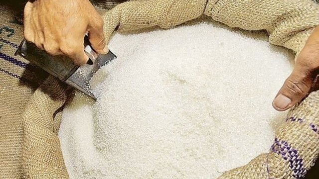 بُعد مسافت تامین شکر را دچار چالش کرده است شکر
