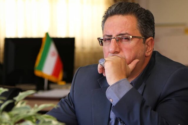 جشنوارهها فرصتی برای معرفی داشتههای گردشگری و اقتصادی است پاکفطرت مدیرکل روستایی فارس