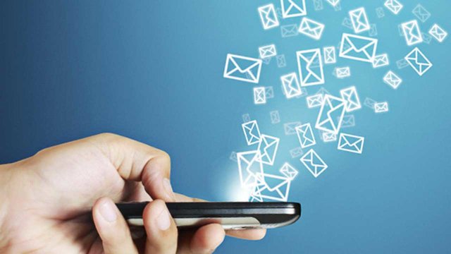 متخلفان خدمات کدهای دستوری تا ۳۰ میلیارد تومان جریمه میشوند پیامک