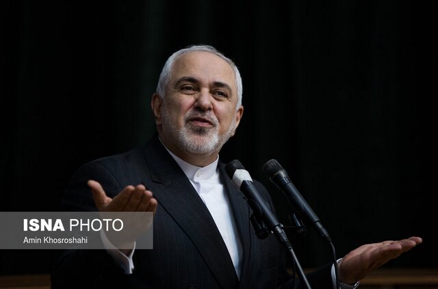 ظریف: نظم نوین دنیا دیگر غربگرایانه نخواهد بود/ دخالت نظامی برای آمریکا یک هنجار شده است ظریف: نظم نوین دنیا دیگر غربگرایانه نخواهد بود/ دخالت نظامی برای آمریکا یک هنجار شده است