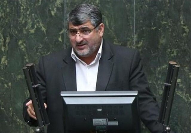 دلخوش: شیوه جریمه افراد فاقد ماسک مشخص شود دلخوش: شیوه جریمه افراد فاقد ماسک مشخص شود