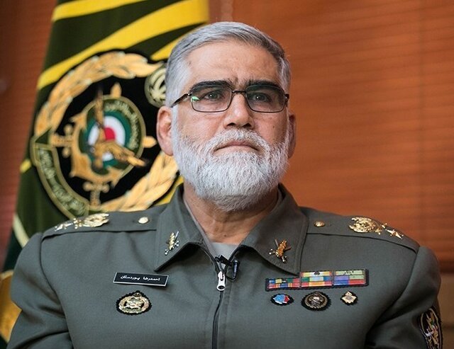 تولید تمام نیازهای نیروهای مسلح به دست متخصصان ایرانی تولید تمام نیازهای نیروهای مسلح به دست متخصصان ایرانی