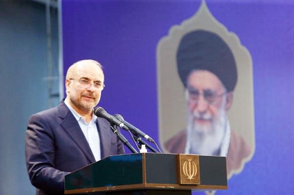 قالیباف: پایانه مرزی ریمدان چهار سال پس از تصویب بالاخره بازگشایی شد قالیباف: پایانه مرزی ریمدان چهار سال پس از تصویب بالاخره بازگشایی شد
