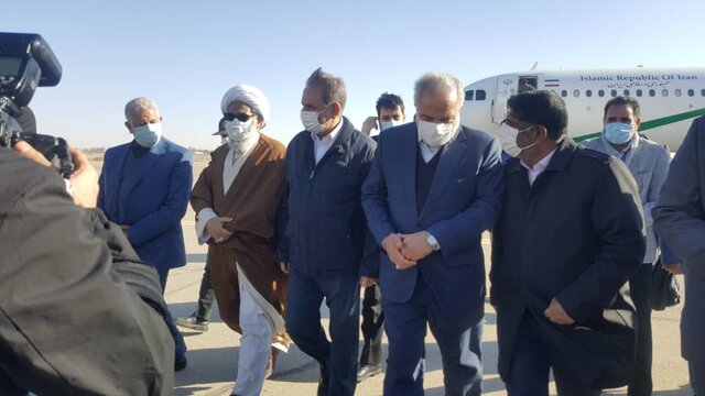 معاون اول رییس جمهور در صدر هیاتی وارد زابل شد معاون اول رییس جمهور در صدر هیاتی وارد زابل شد