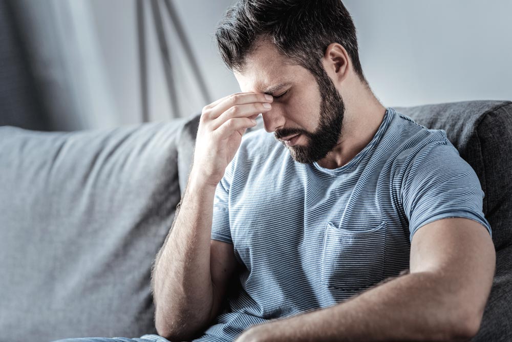 راهکارهای ساده برای درمان سردردهای تنشی + علت راهکارهای ساده برای درمان سردردهای تنشی + علت