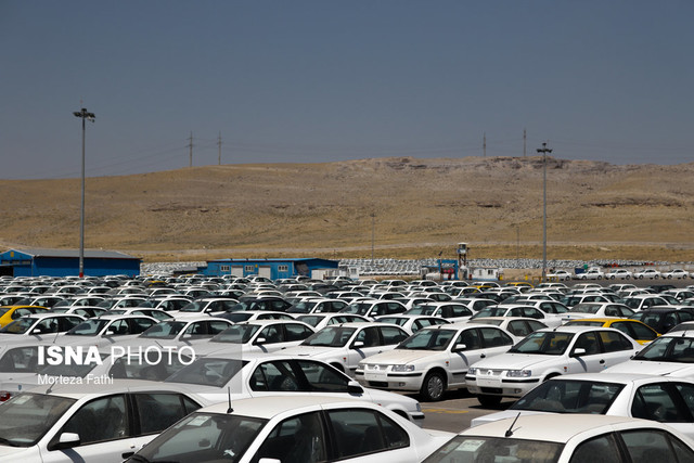 تخلیه ماشینهای صفر کیلومتر و بدون پلاک از پارکینگها تخلیه ماشینهای صفر کیلومتر و بدون پلاک از پارکینگها