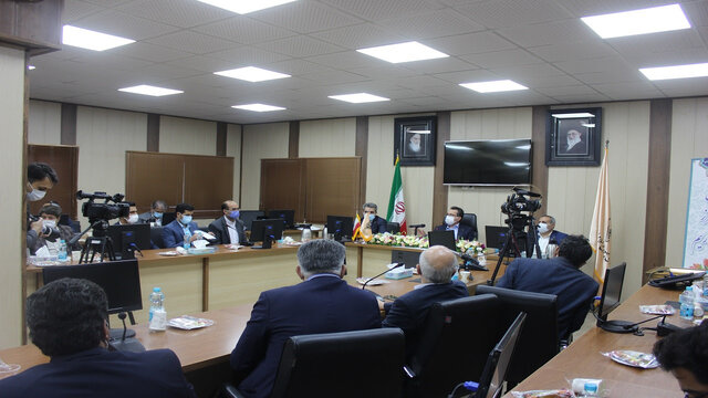 تاکید مدیر عامل راه آهن کشور بر تسریع در افزایش حمل ریلی از بندرخشک یزد تاکید مدیر عامل راه آهن کشور بر تسریع در افزایش حمل ریلی از بندرخشک یزد