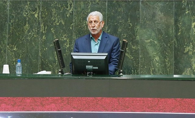 نماینده زابل از توضیحات وزیر ارتباطات قانع شد نماینده زابل از توضیحات وزیر ارتباطات قانع شد