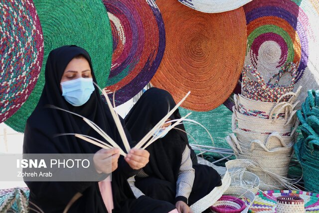 معجزهی دستان هنرمند یک زن معجزهی دستان هنرمند یک زن