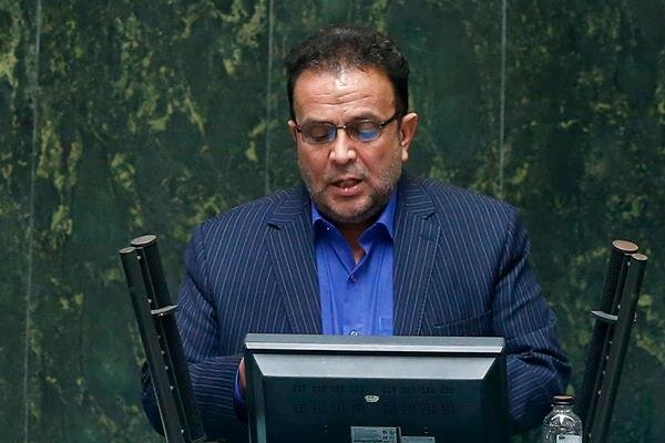 اعتراض عباسزاده نسبت به اهانت صورت گرفته به «ملا محمد فضولی» در برنامه تلویزیونی اعتراض عباسزاده نسبت به اهانت صورت گرفته به «ملا محمد فضولی» در برنامه تلویزیونی
