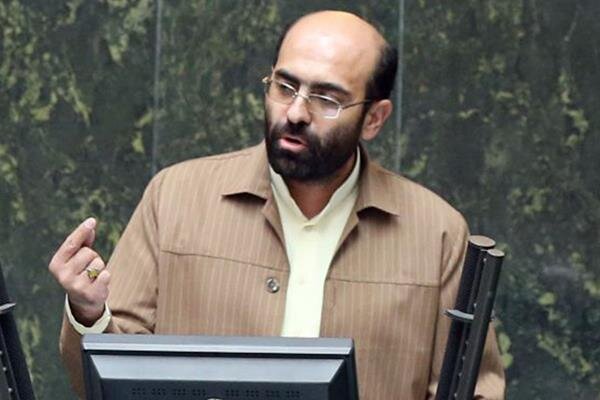 واکنش یک عضو کمیسیون انرژی مجلس به ارسال سوخت به لبنان واکنش یک عضو کمیسیون انرژی مجلس به ارسال سوخت به لبنان