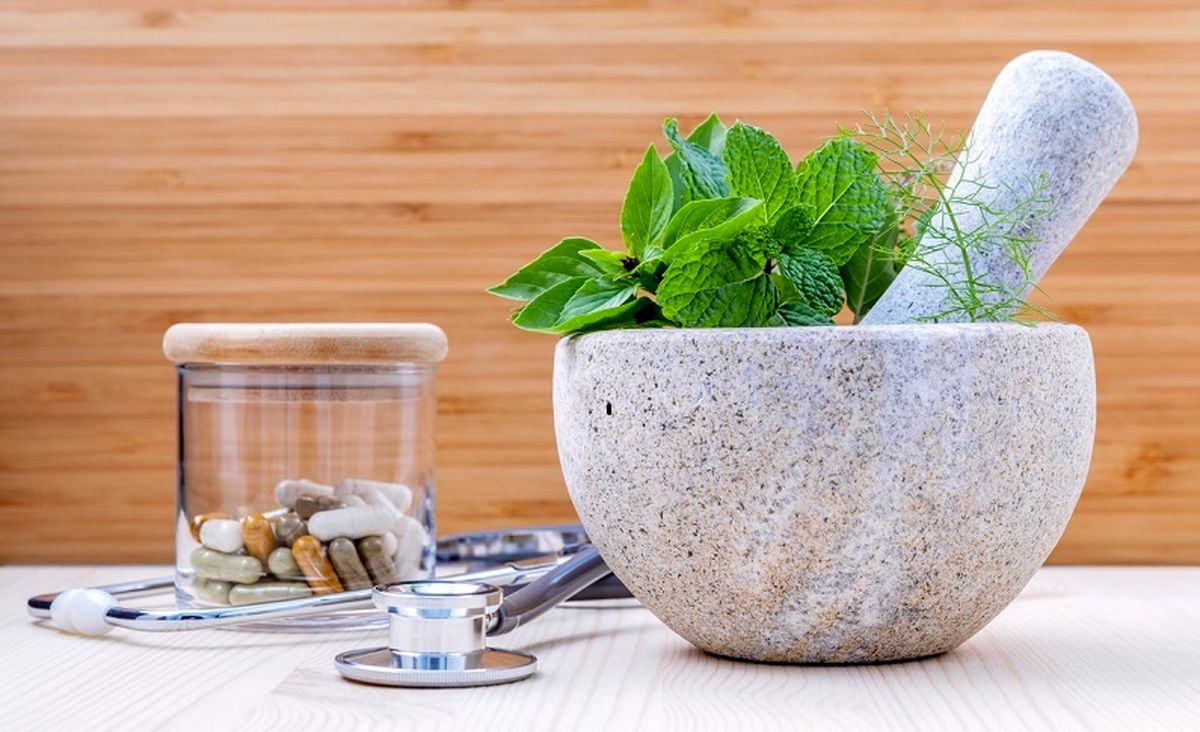 آیا در طب سنتی دارویی برای درمان قطعی کرونا وجود دارد؟ آیا در طب سنتی دارویی برای درمان قطعی کرونا وجود دارد؟