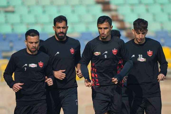 پرسپولیس حرفی برای گفتن نداشت؛ شکست سنگین برابر الهلال در نیمه اول پرسپولیس حرفی برای گفتن نداشت؛ شکست سنگین برابر الهلال در نیمه اول