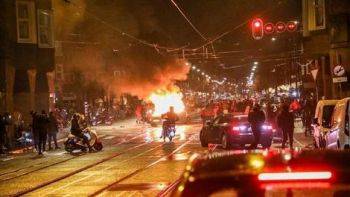 شادی و شورش در بلژیک بعد از شکست از مراکش