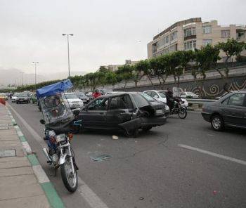 در تصادفات تهران مردها بیشتر مقصر بودند یا زنان؟
