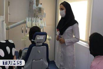 استقرار کلینیک سیار دندانپزشکی و ارائه خدمات رایگان در دو روستای محروم تهران