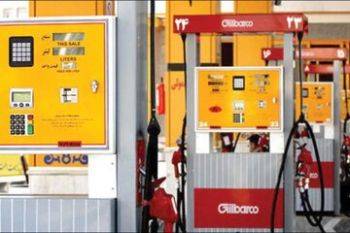 روزنامه اطلاعات: مجلس به شدت قبل مخالف گران کردن بنزین نیست/ قرار است چه اتفاقی بیفتد