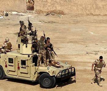 حمله داعش به مواضع ارتش و الحشد الشعبی عراق همزمان با تهاجم آمریکا