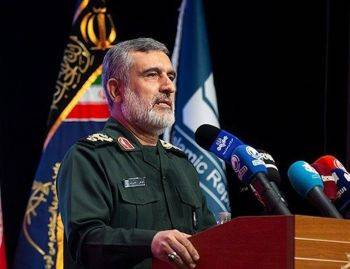 سردار حاجی زاده: آمریکا یارای مقاومت در برابر ایران را ندارد
