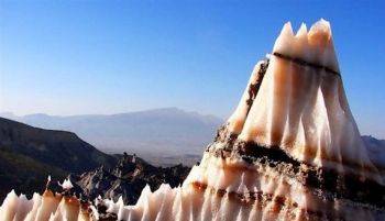 گنبد نمکی جاشک _ بزرگ ترین گنبد نمکی در خاورمیانه