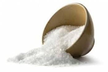 7 نشانه ی استفاده ی زیاد از نمک