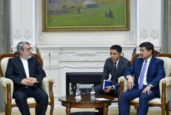 دیدار رحمانی فضلی با نخست‌وزیر قرقیزستان