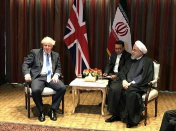 روحانی و نخست وزیر انگلستان با یکدیگر دیدار کردند