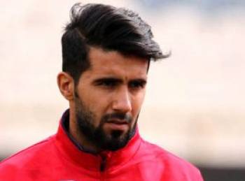 خبر انتقال ستاره پرسپولیس به لیگ قطر تکذیب شد