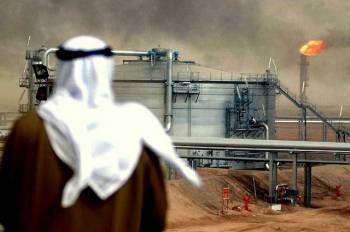 چه کشورهایی قادرند نصف شدن تولید نفت عربستان را جبران کنند؟