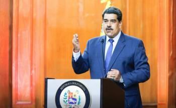 مادورو: به همکاری با ایران در زمینه تسلیحاتی ادامه می‌دهیم