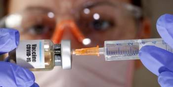 روسیه سه واکسن ضد کرونای خارجی را آزمایش می‌کند