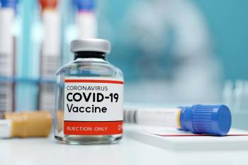 اولویت تزریق واکسن کرونا با چه کسانی است؟