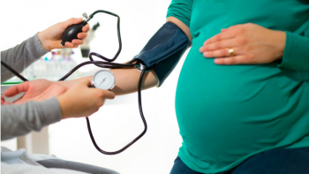 مراقب فشار خونتان در دوران بارداری باشید+ علت