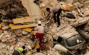 انفجار و ریزش ساختمان مسکونی در پردیس اهواز
