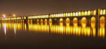 همه چیز درباره سی و سه پل اصفهان و تارخچه آن