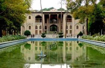 هشت بهشت نام کاخی در اصفهان