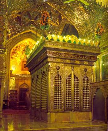 شاهچراغ آرامگاهی در شیراز