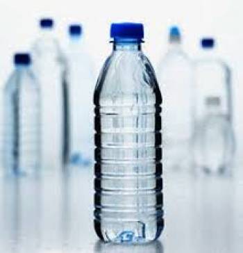 به این دلایل از بطری های پلاستیکی بیشتر از یکبار استفاده نکنید.