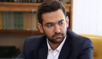 آذری جهرمی: مردم فساد را تحمل نمی‌کنند / بهانه‌ها برای عدم انتشار لیست ارزبگیران قابل قبول نیست